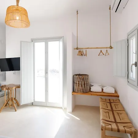 White Loft Ξενοδοχείο *