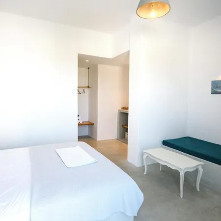 White Loft * Chora