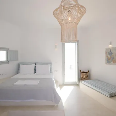White Loft Hotel