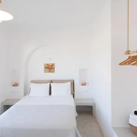 Hotel White Loft *