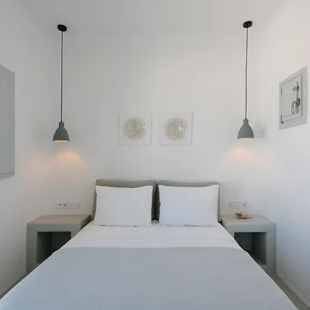White Loft * Chora (Ios)