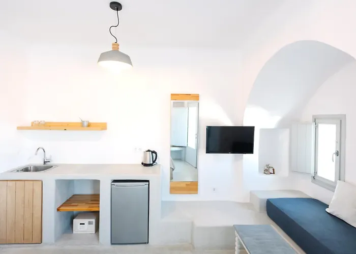 White Loft * Chora (Ios)